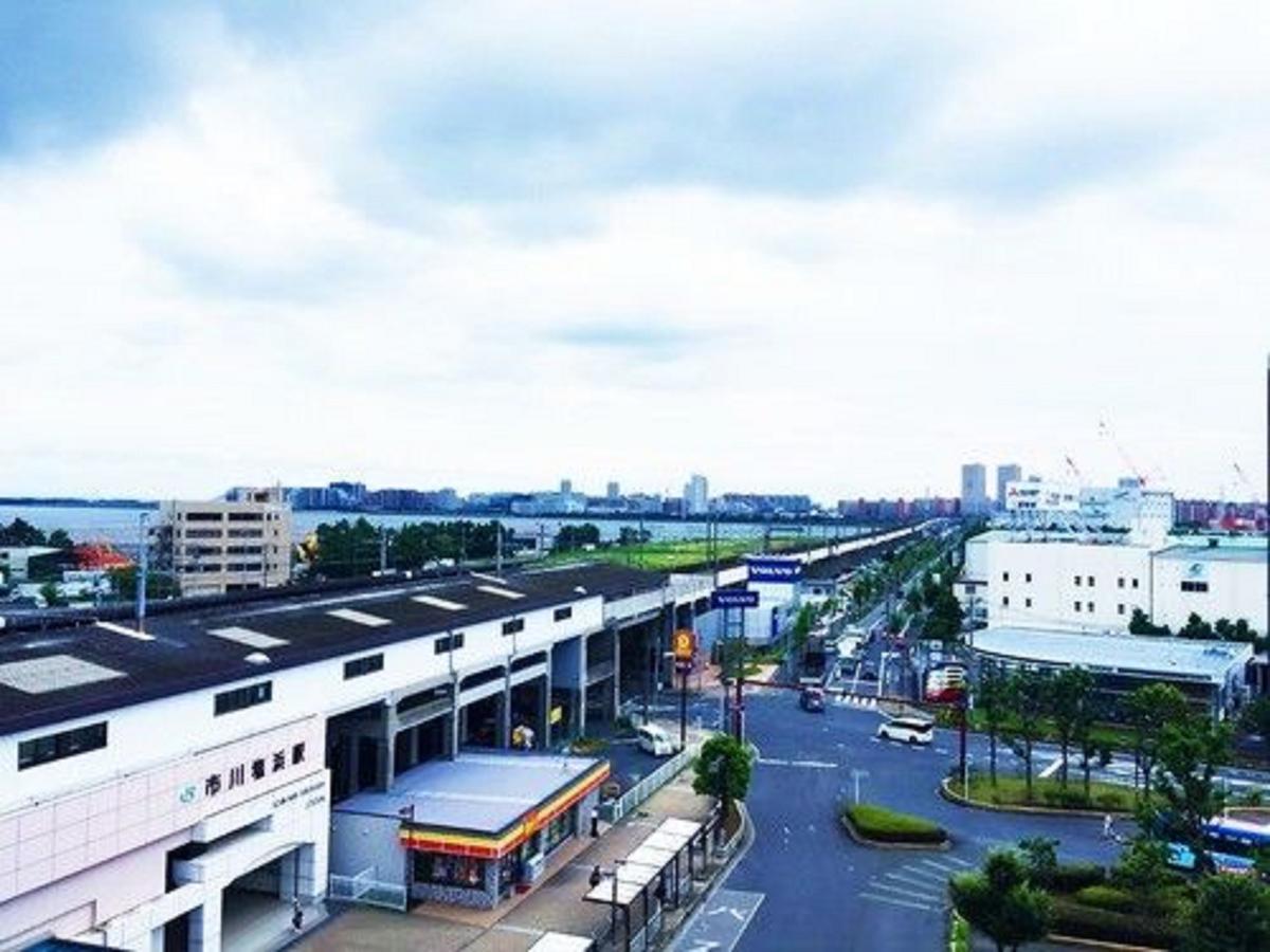 Ichikawa Tokyo Bay